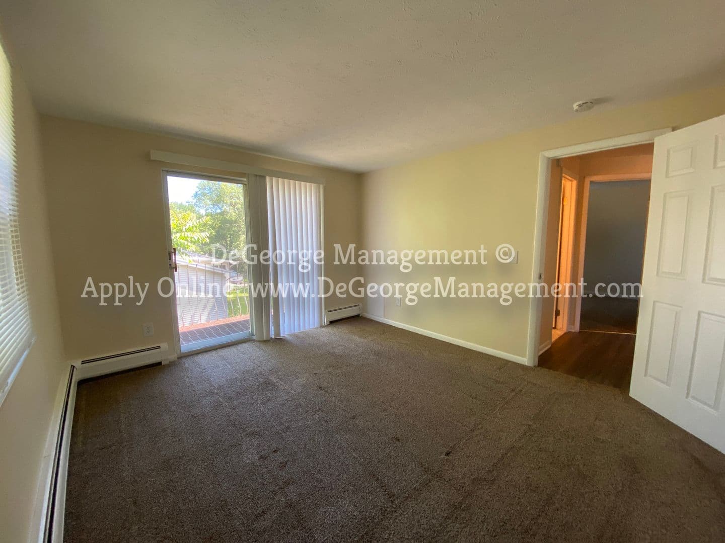 Irondequoit Apartment: 4-108 Georgetown Drive