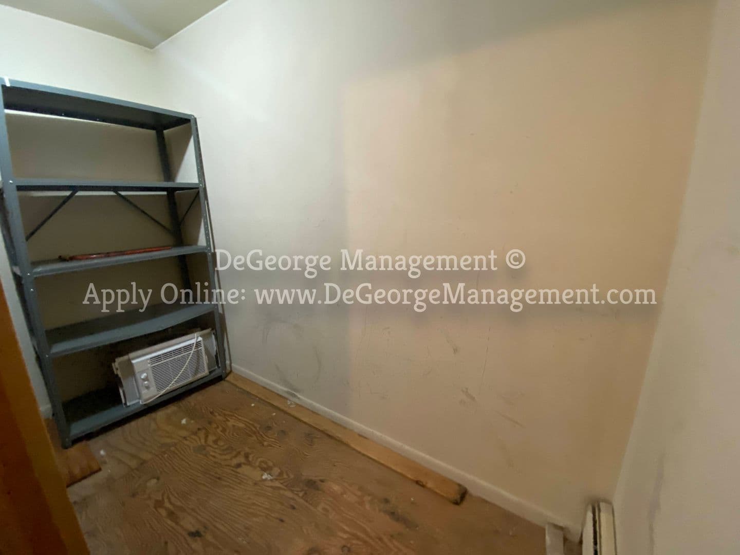 Irondequoit Apartment: 4-108 Georgetown Drive