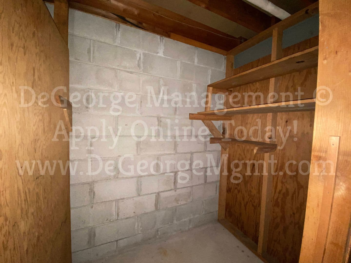 Irondequoit Apartment: 4-52 Titus Court