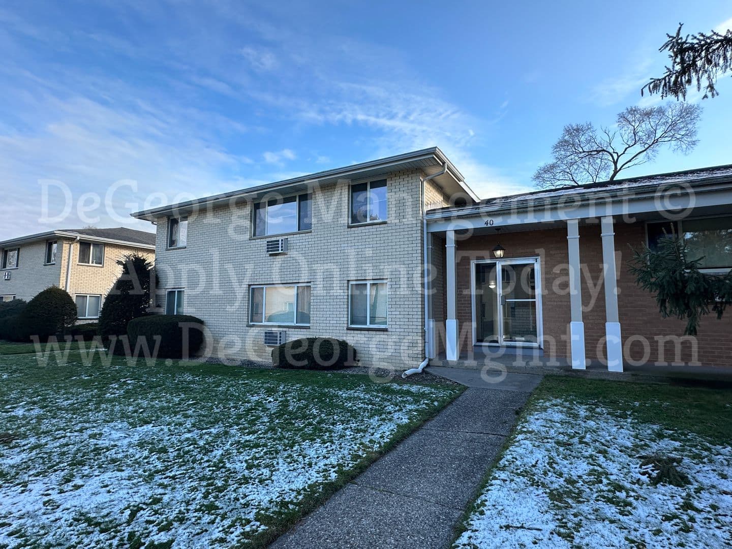 Irondequoit Apartment: 4-52 Titus Court