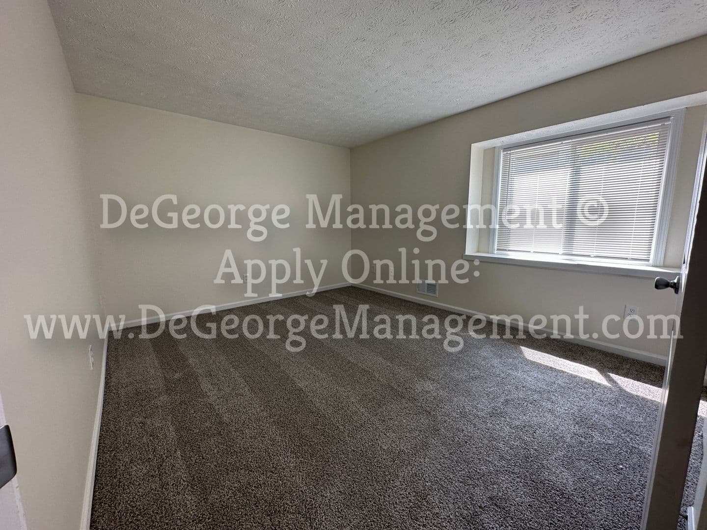 Irondequoit Apartment: 70 Miller Lane