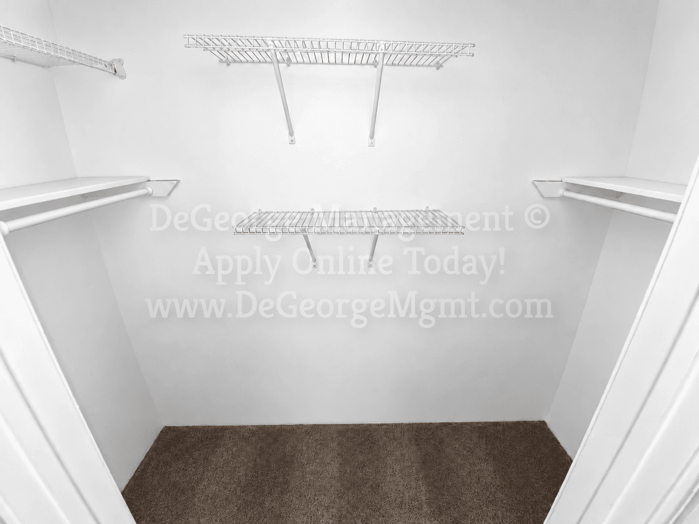 Lakeville Apartment: 3333 Rochester Road