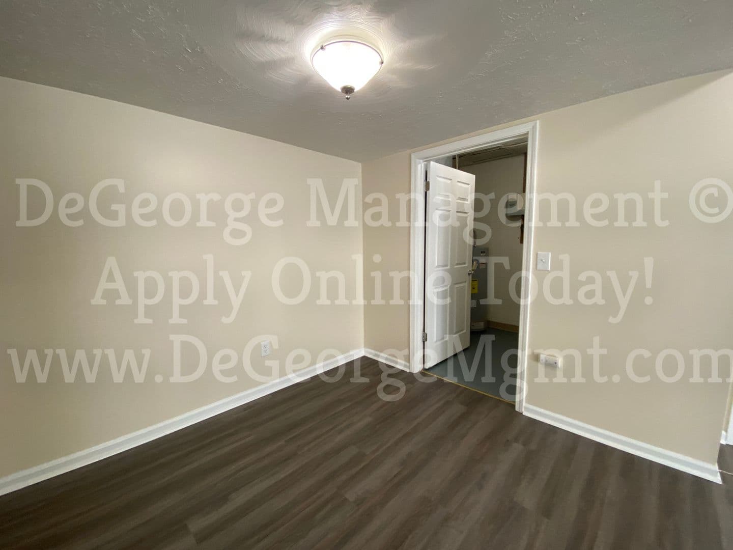 Irondequoit Apartment: 70 Miller Lane