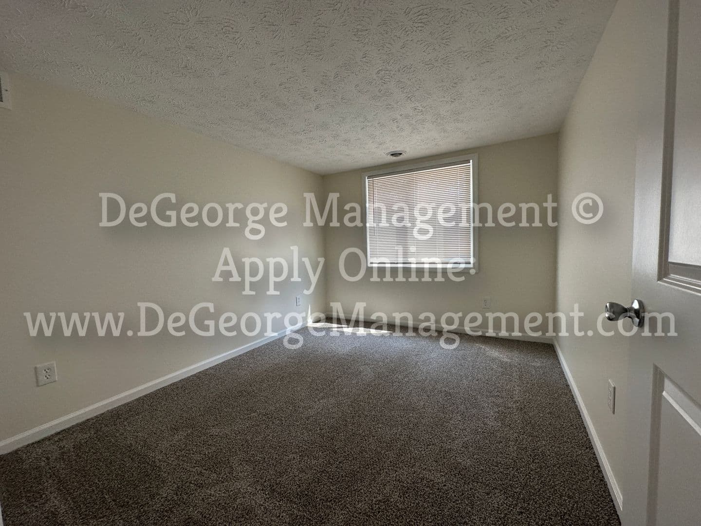 Irondequoit Apartment: 70 Miller Lane