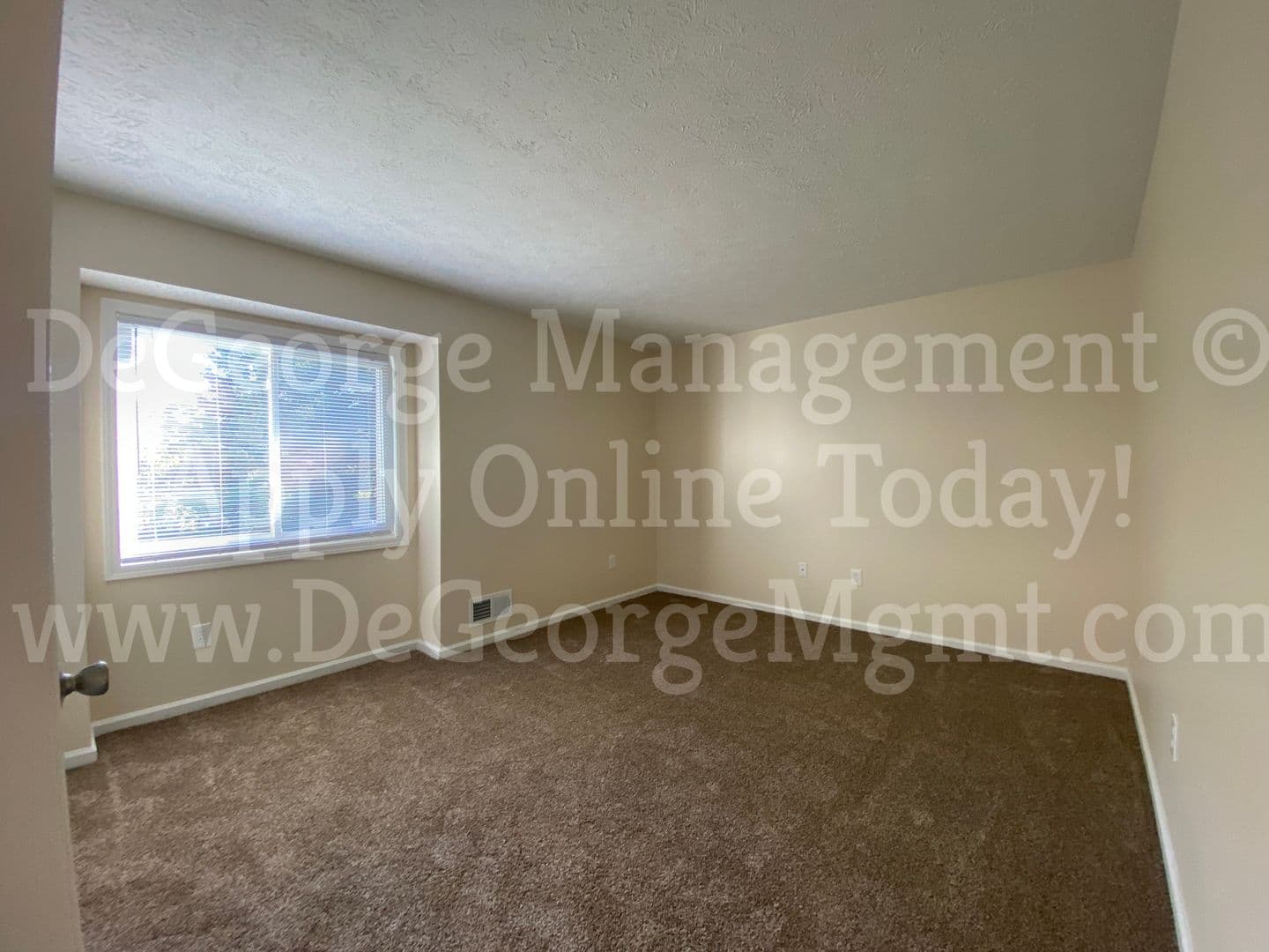 Irondequoit Apartment: 70 Miller Lane