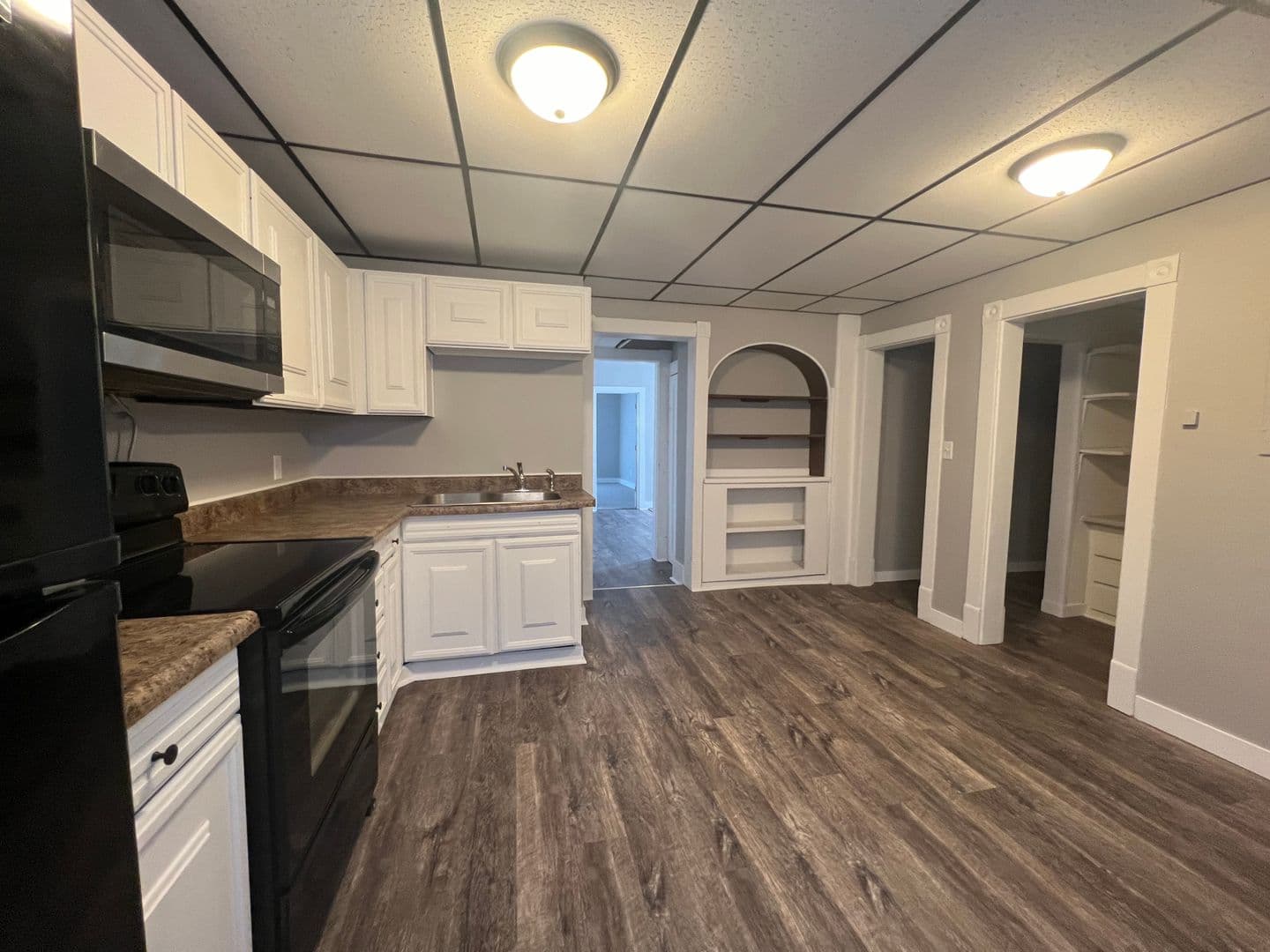 Davenport Apartment: 1322 N Ripley Street