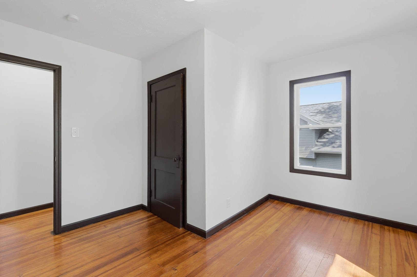 Rock Island House: 1536 35th Street