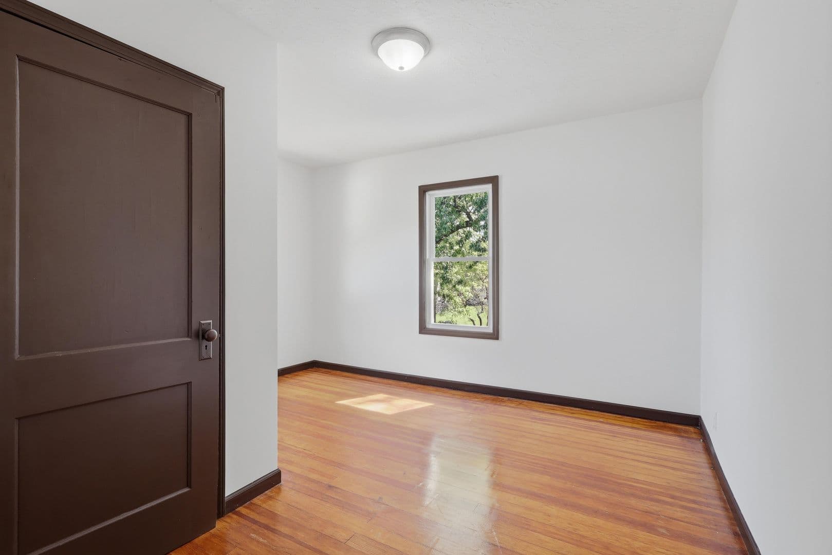 Rock Island House: 1536 35th Street