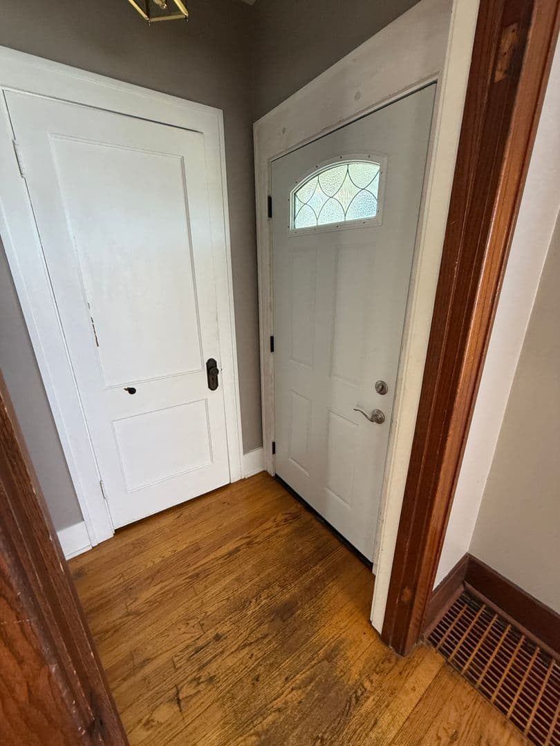 Davenport House: 2950 Arlington Ave