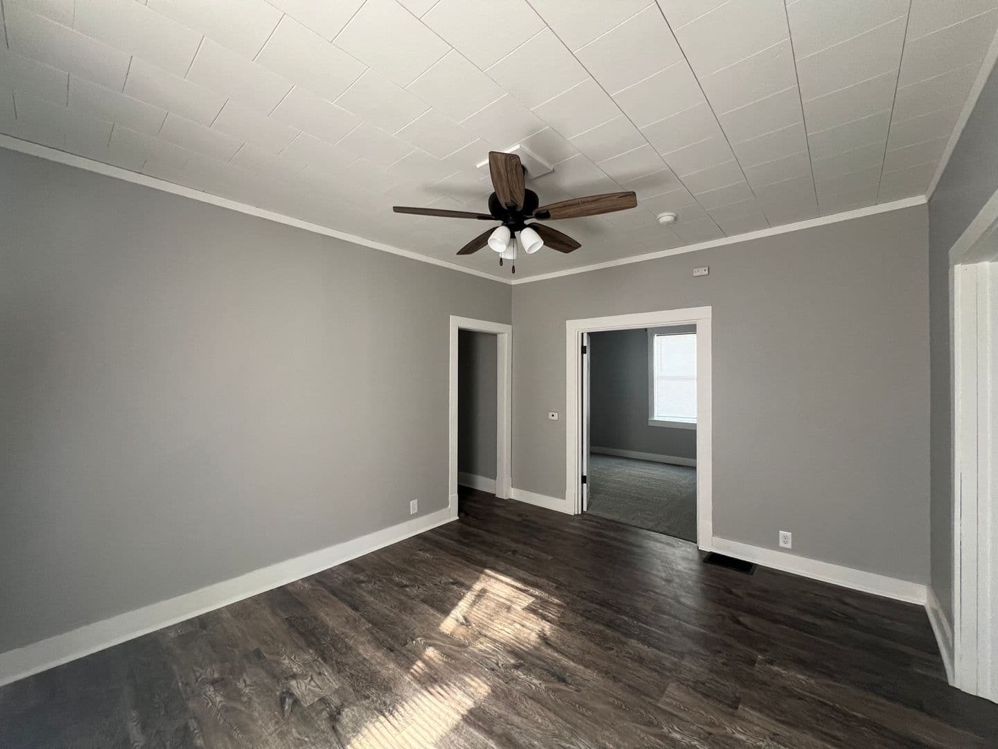 Davenport Apartment: 1322 N Ripley Street