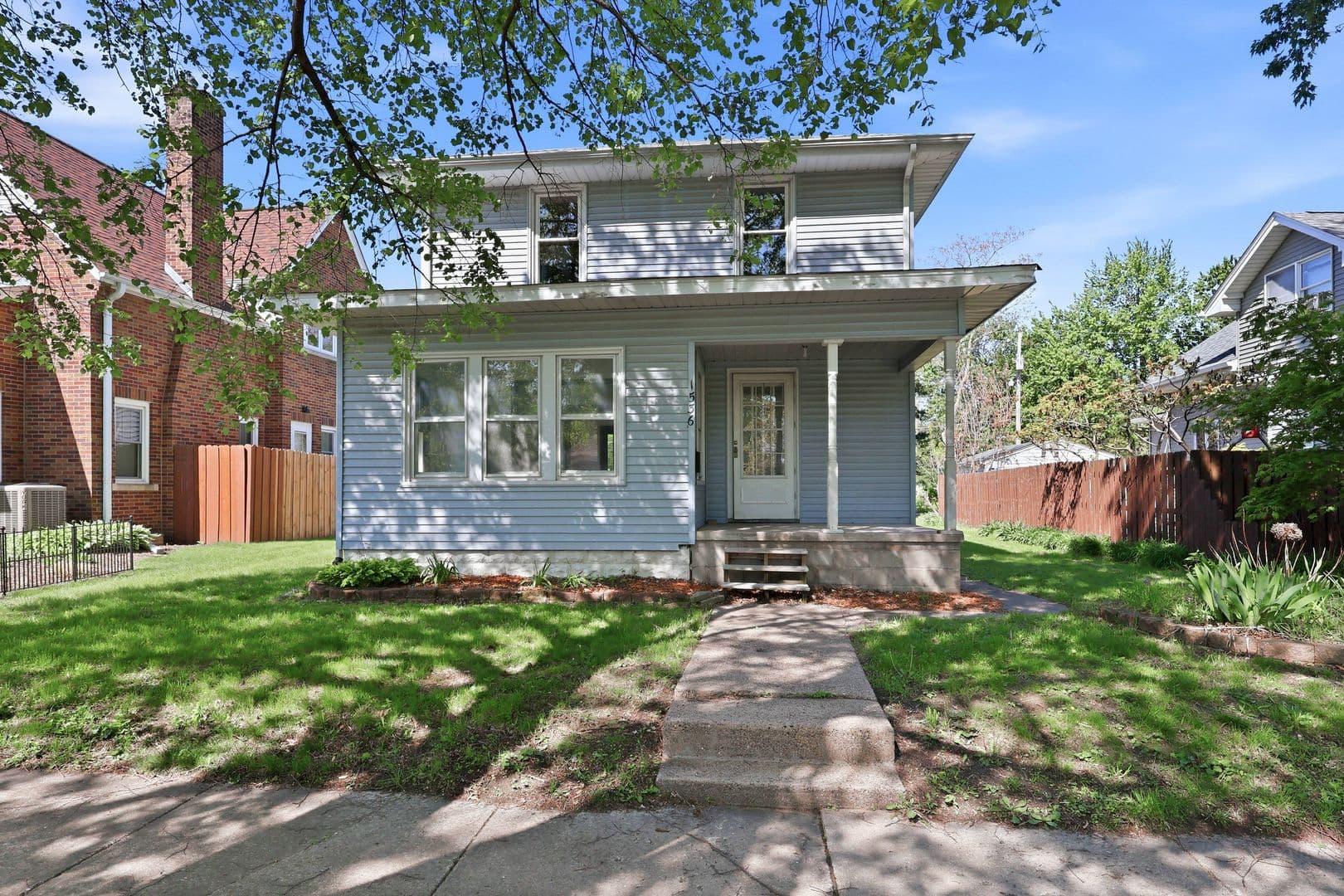 Rock Island House: 1536 35th Street