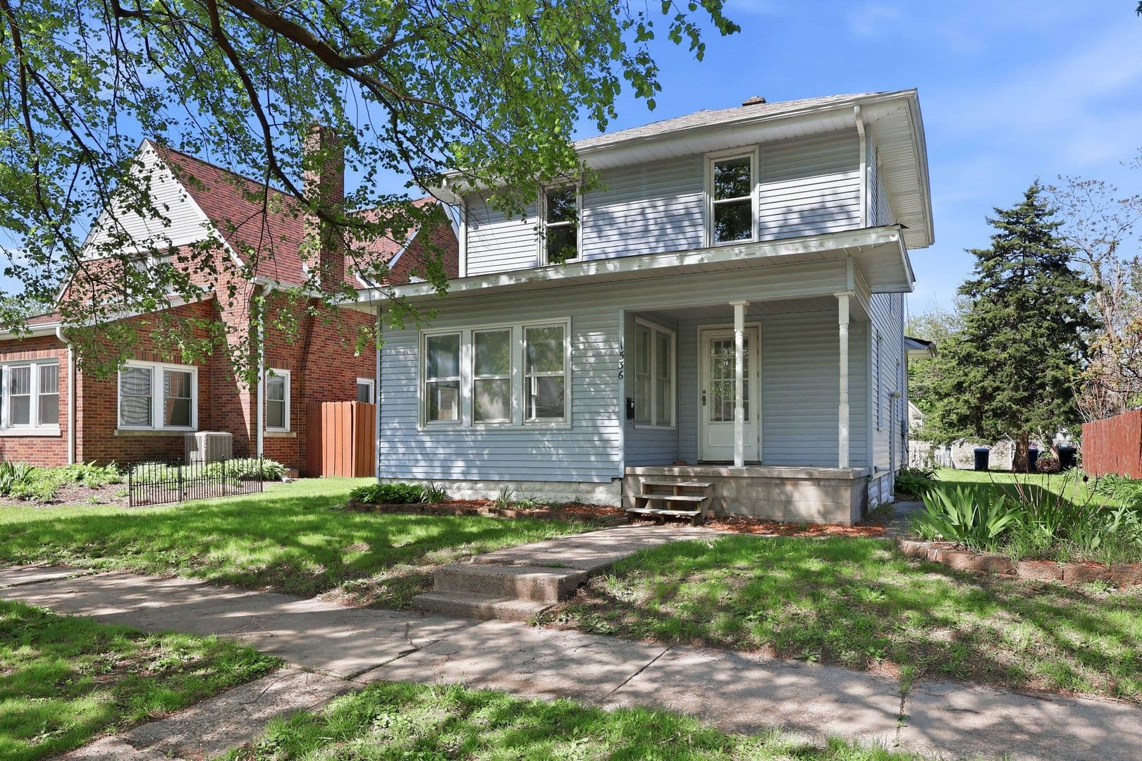 Rock Island House: 1536 35th Street