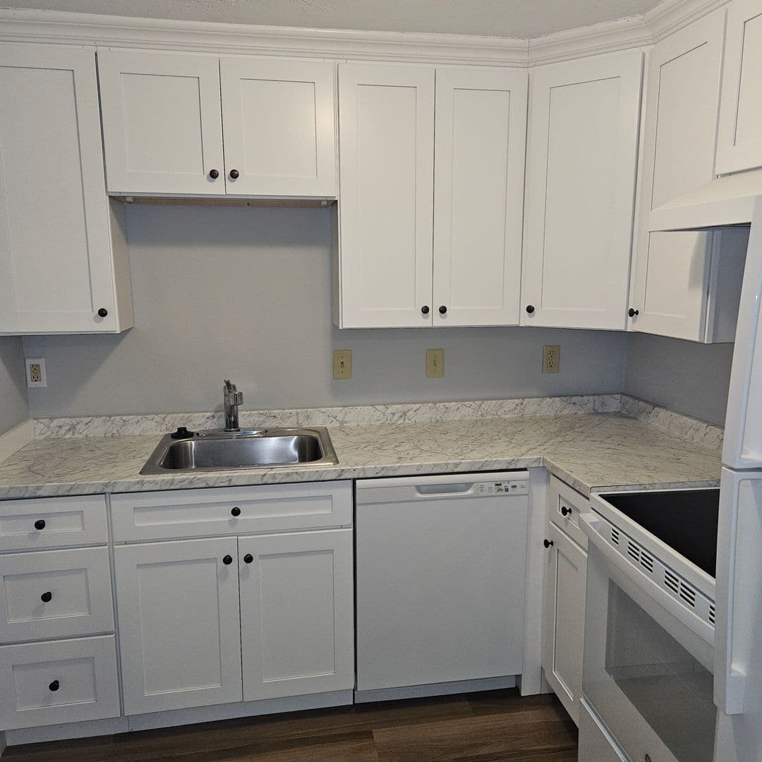 Medfield Apartment: 59 Frairy Street