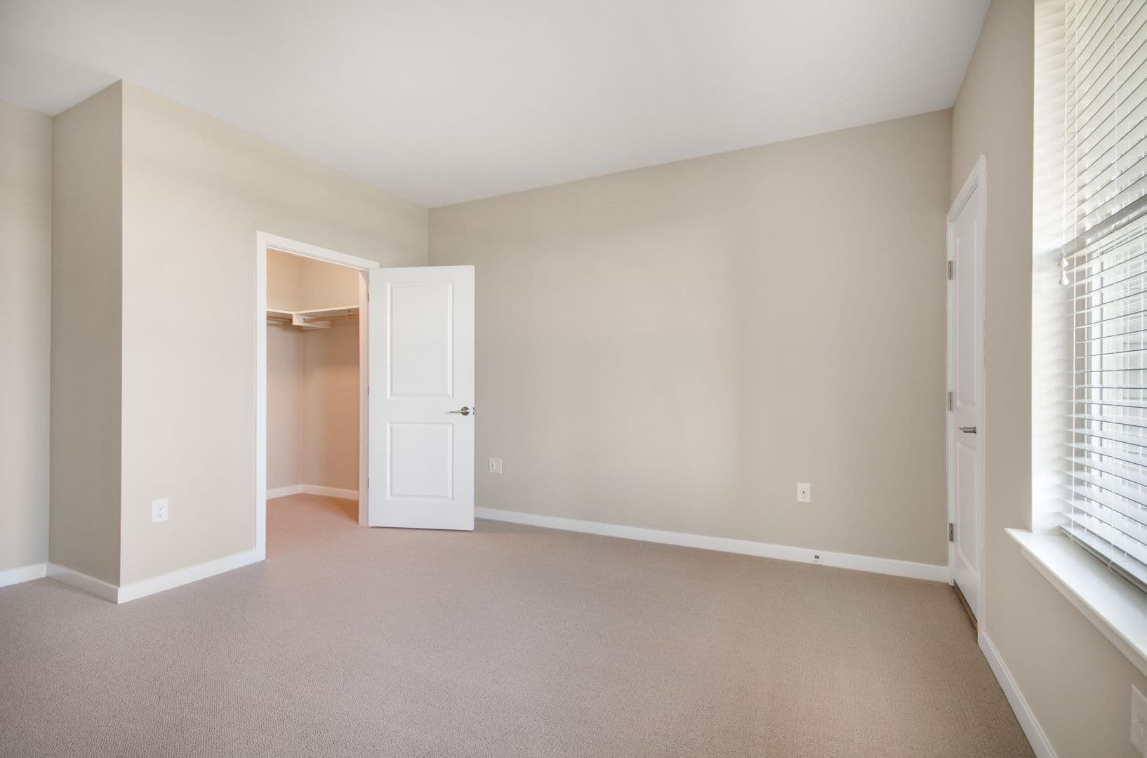 Pennsauken Apartment: 2100 Haddonfield Road - 11206