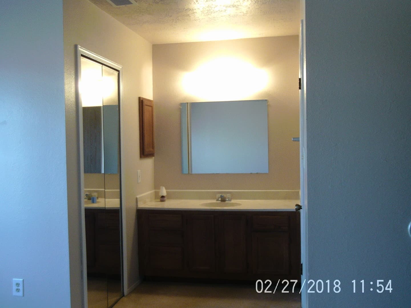 Rio Rancho House: 691 Littler Dr SE