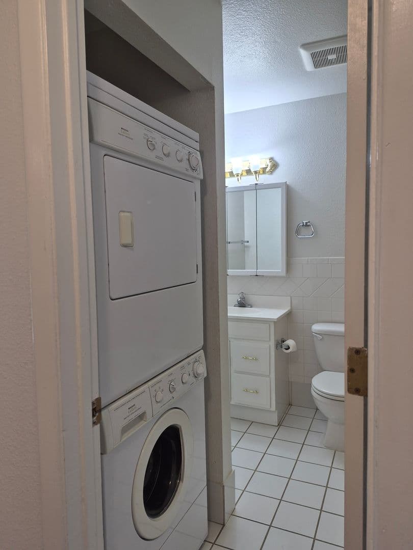 Rio Rancho Condo: 925 Country Club Dr SE