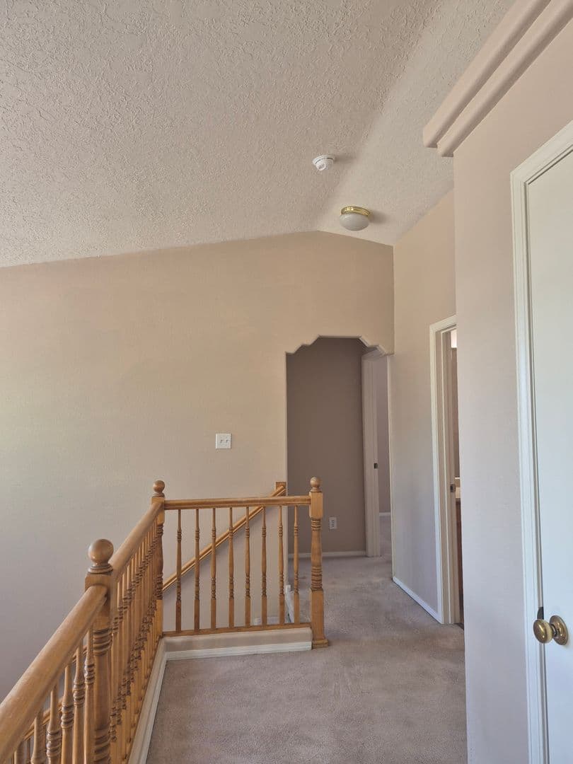 Albuquerque House: 10201 Luz Del Dia Drive