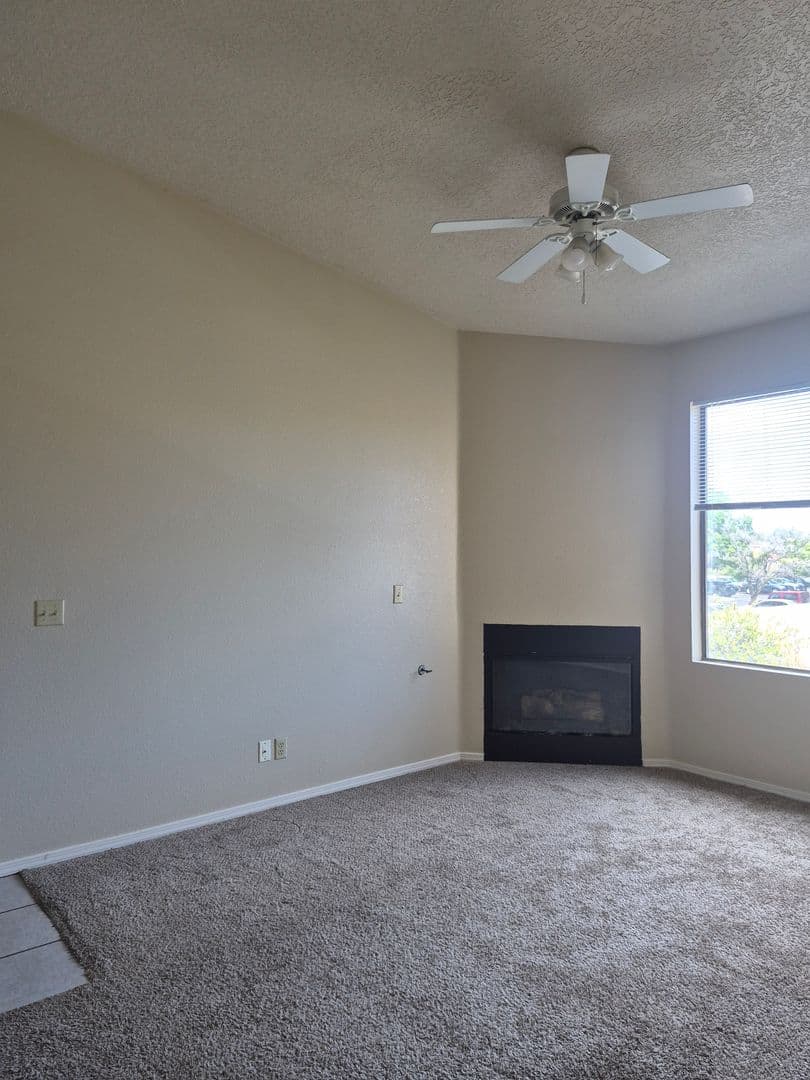Rio Rancho Townhome: 4248 Sabana Loop SE
