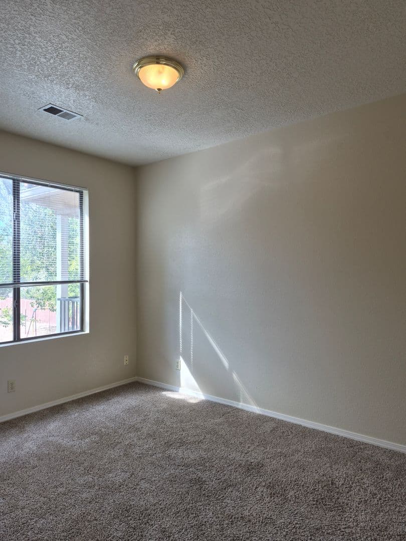 Rio Rancho Townhome: 4248 Sabana Loop SE