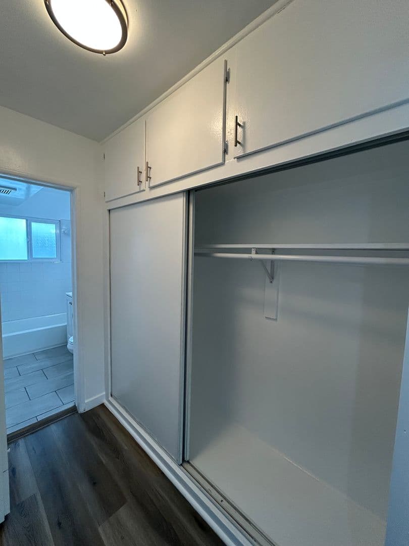 Lennox Apartment: 10216-10300 S. Felton Avenue