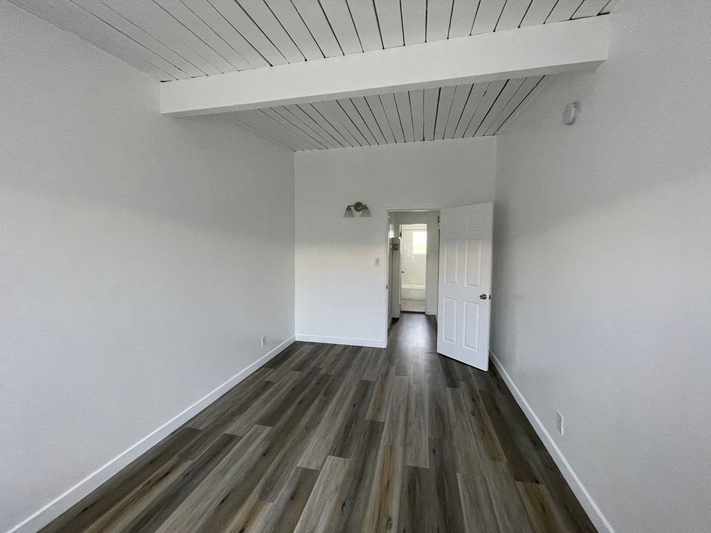 Lennox Apartment: 10216-10300 S. Felton Avenue