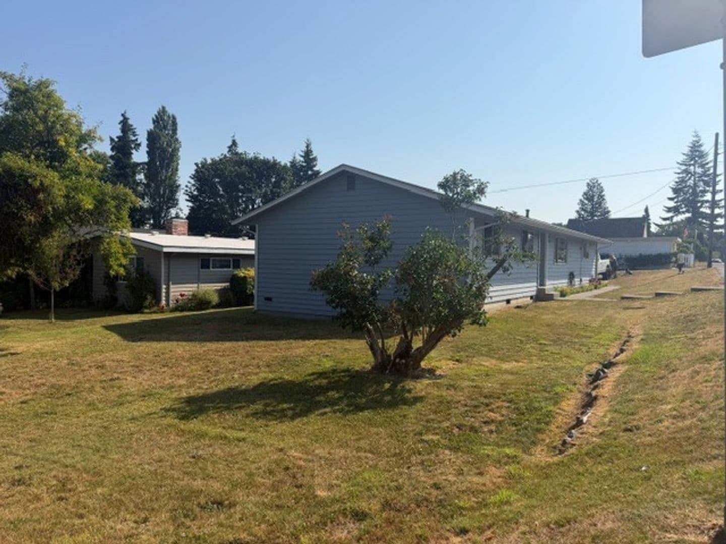 Everett House: 3305 19th Street