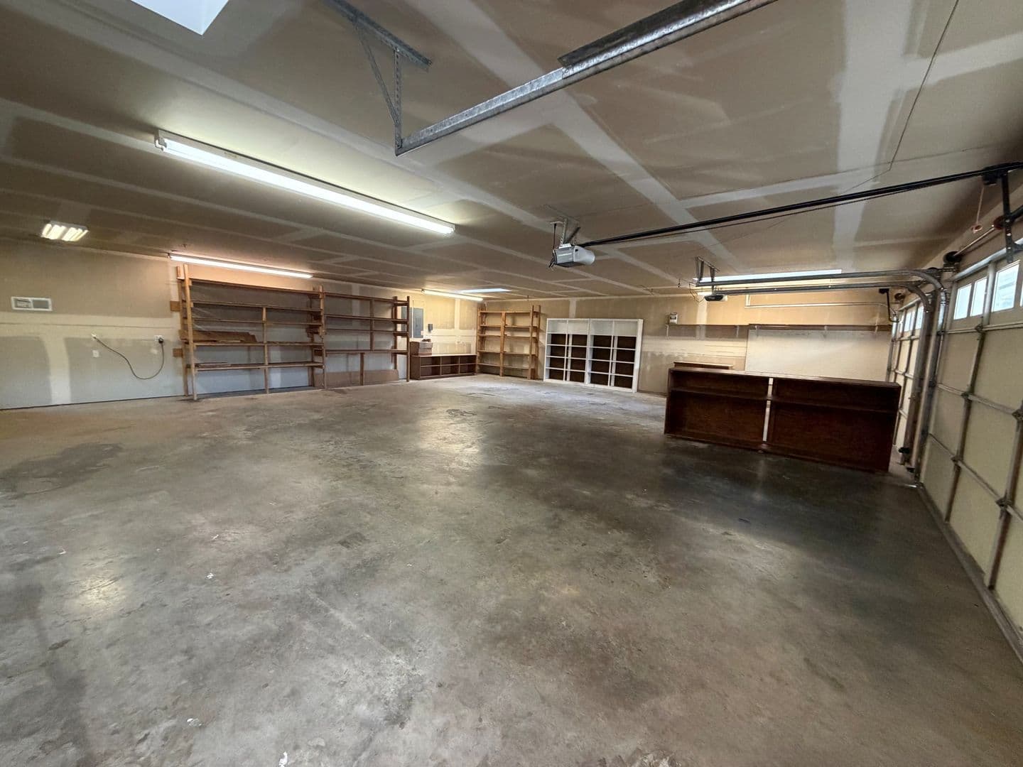 Arlington Apartment: 18118 31st Avenue NE
