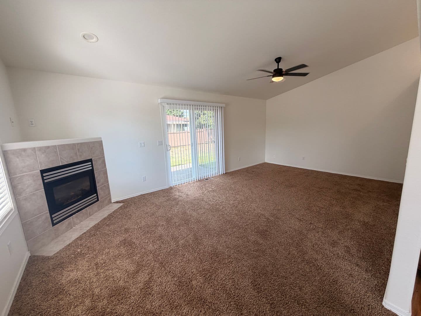 Marysville Apartment: 9820 55th Avenue NE