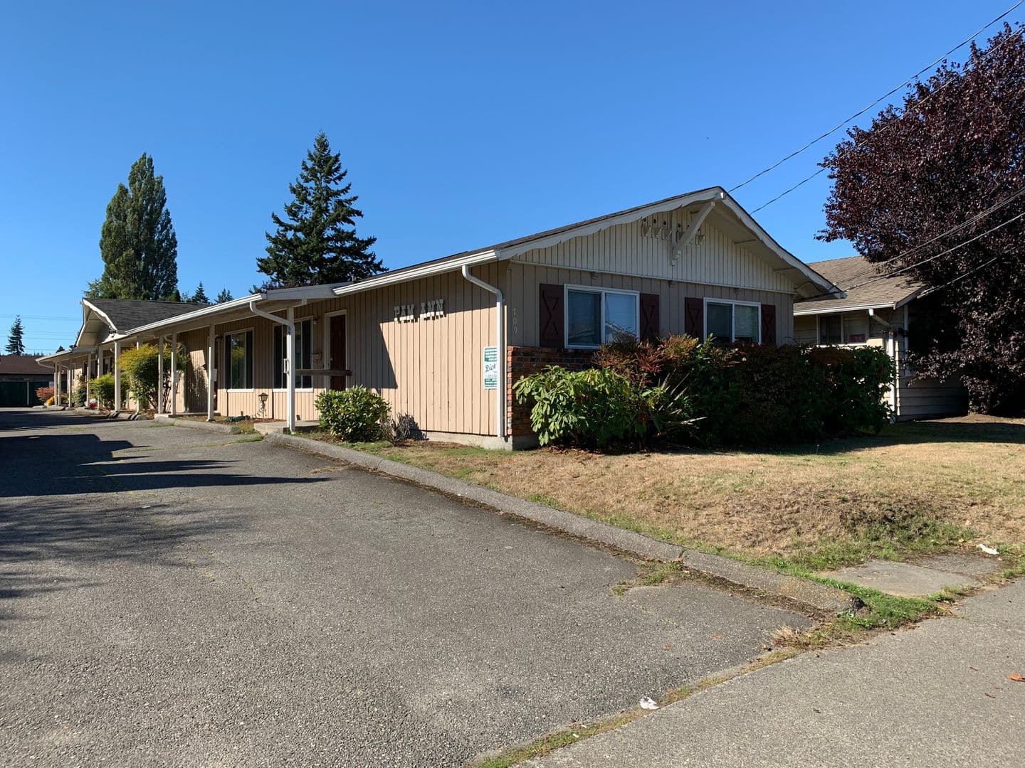 Marysville Apartment: 709 Cedar Avenue