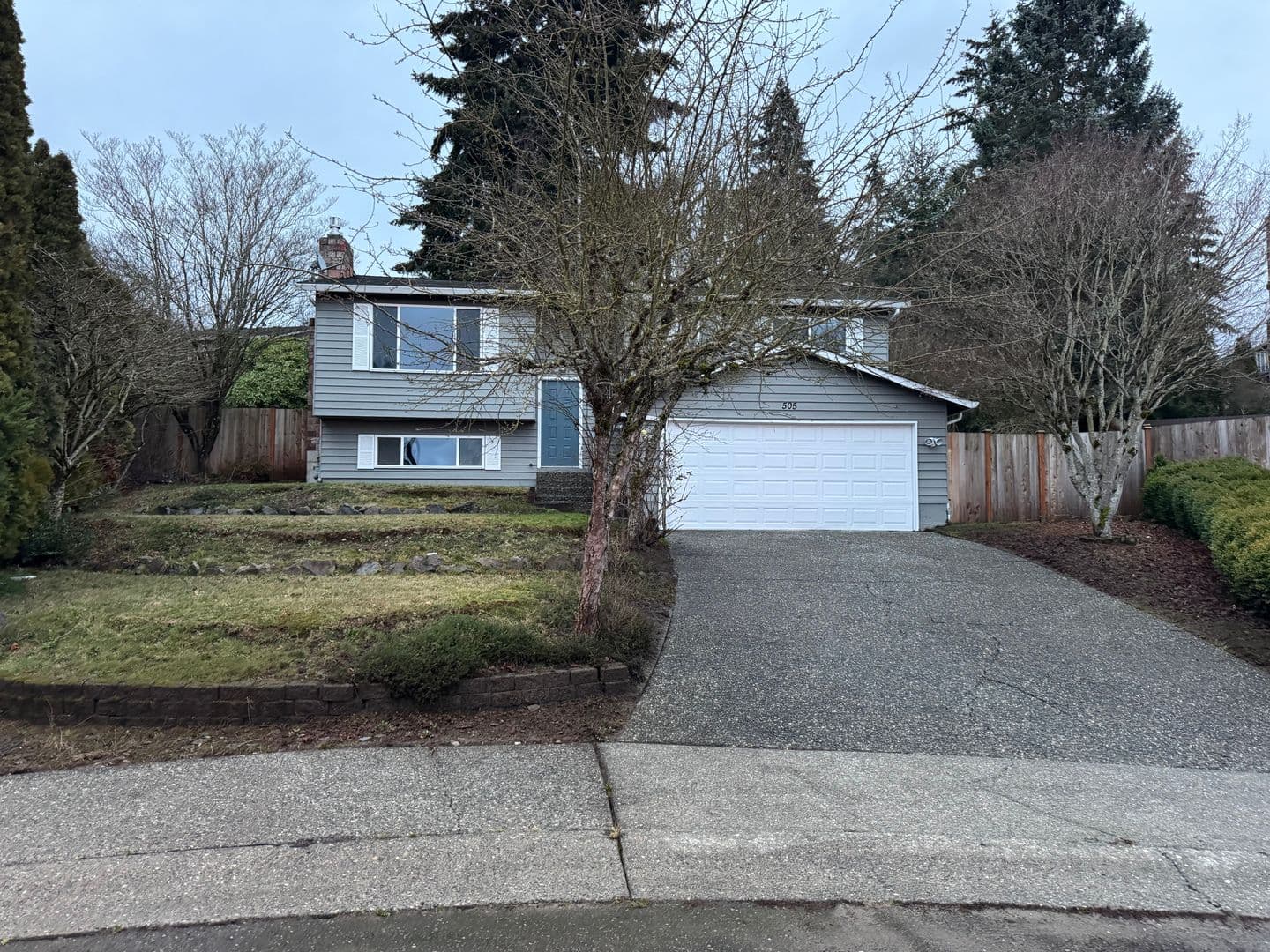 Everett House: 505 74th Street SW