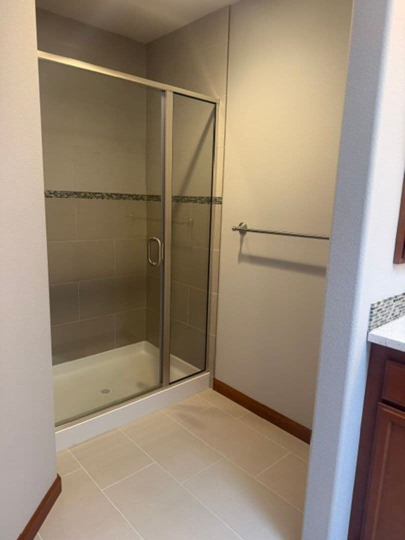 Lynnwood House: 620 141st Street SW