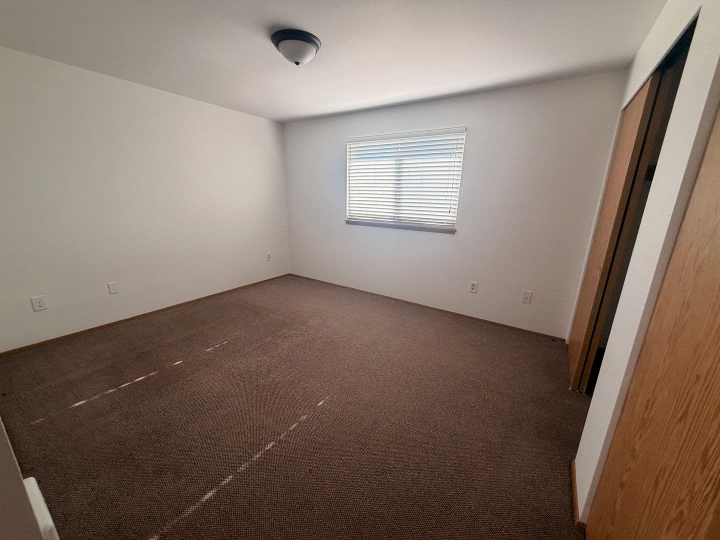 Marysville Apartment: 8429 44th Drive NE