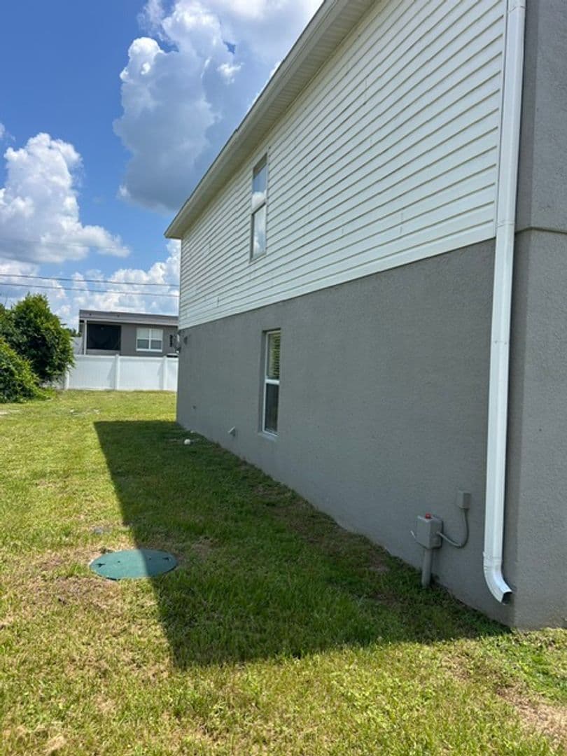 Deltona House: 2940 Bedford St
