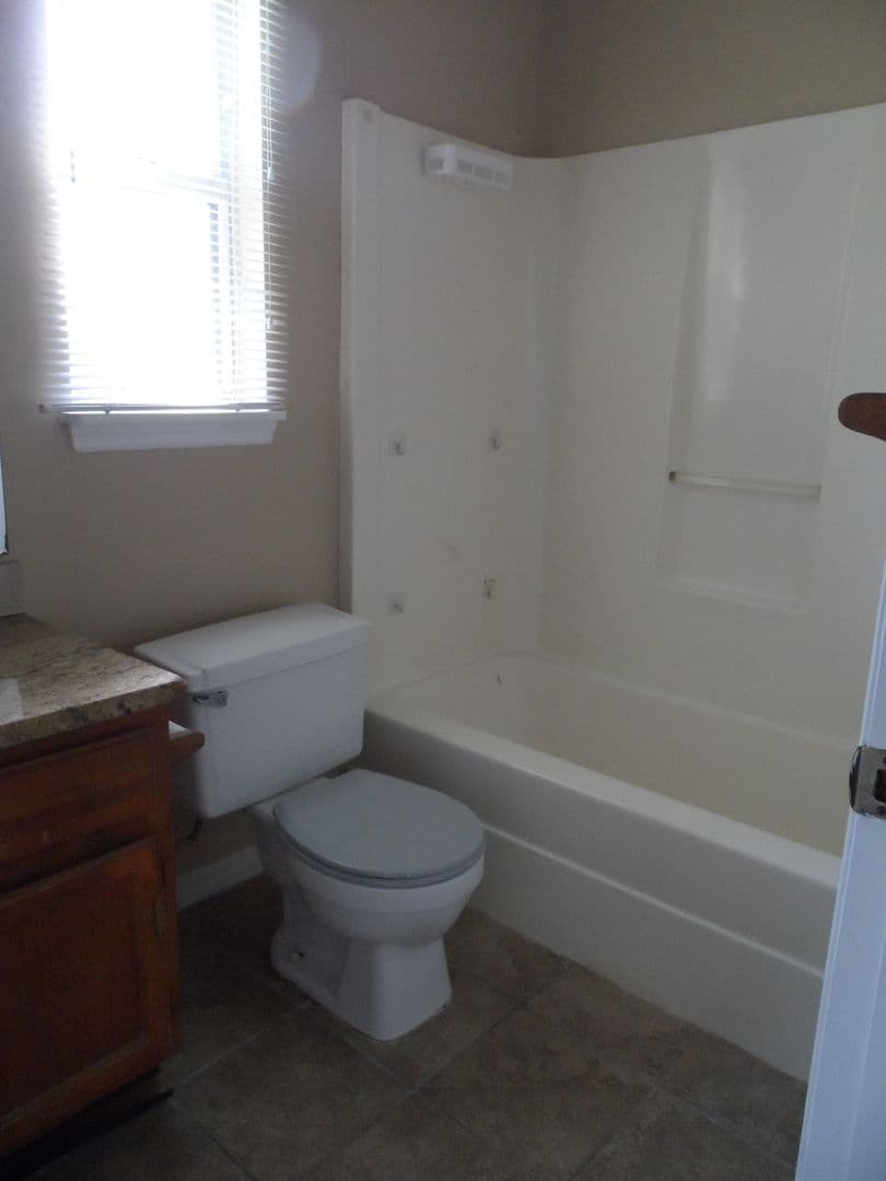 Deltona House: 2950 Norvell Court