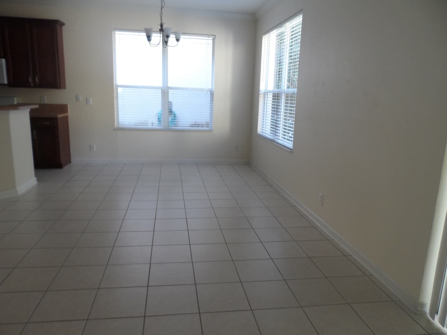 DeLand House: 234 W Tarrington Dr