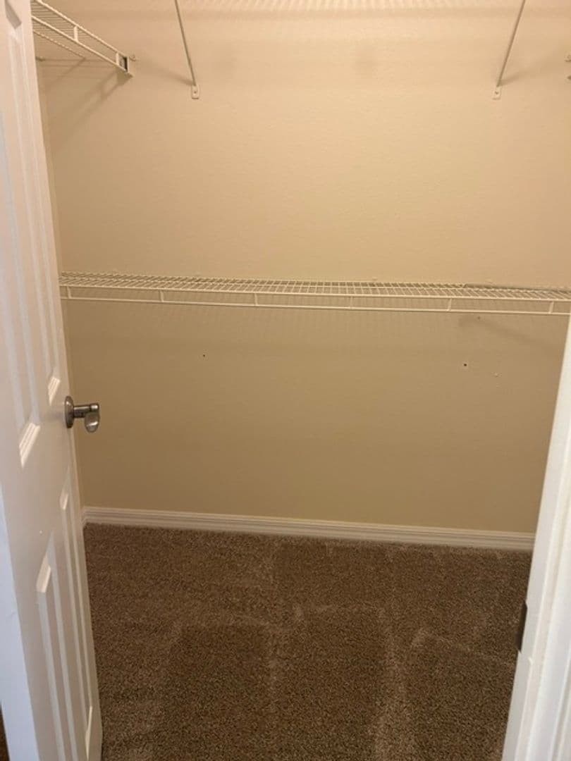 Deltona House: 2940 Bedford St