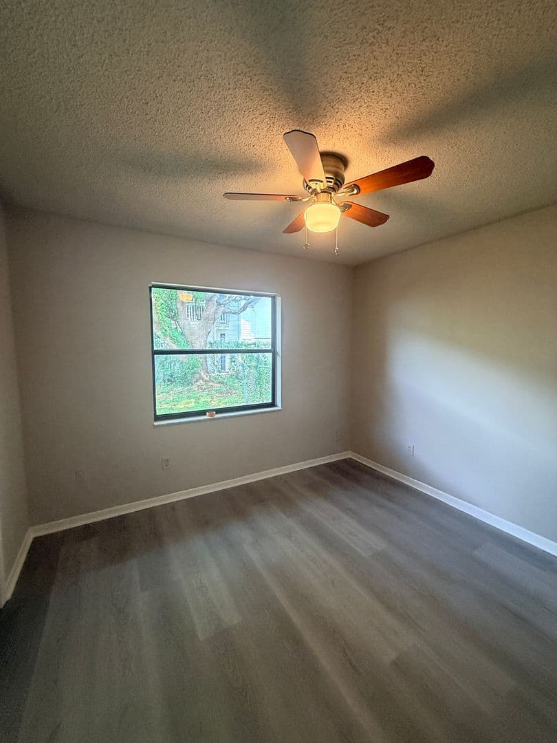 Orlando Apartment: 5483 Decatur