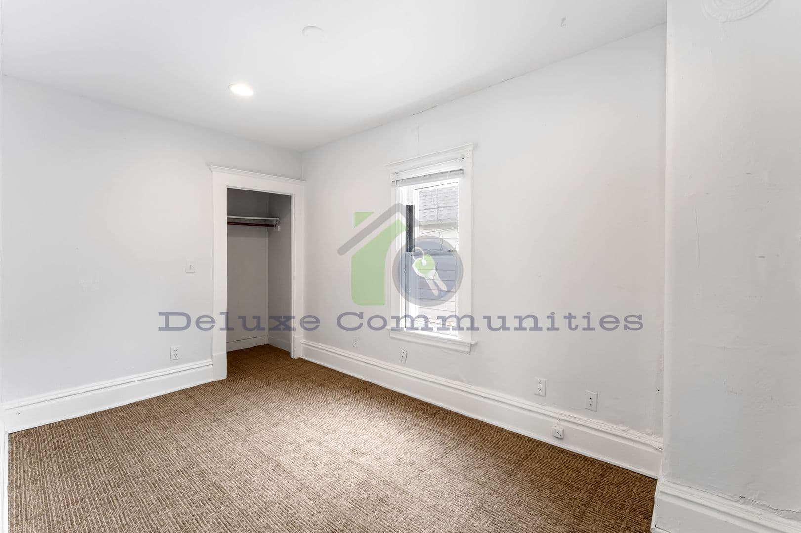 Grand Rapids Apartment: 344 - 346 Diamond Ave SE