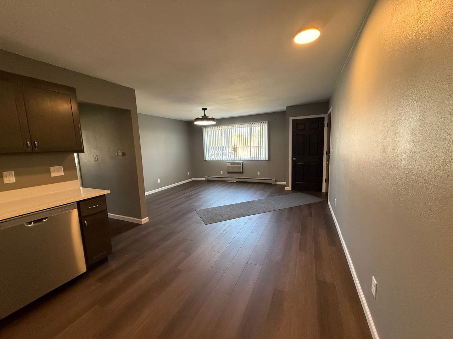 Germantown Apartment: N113 W15570 Frances Dr