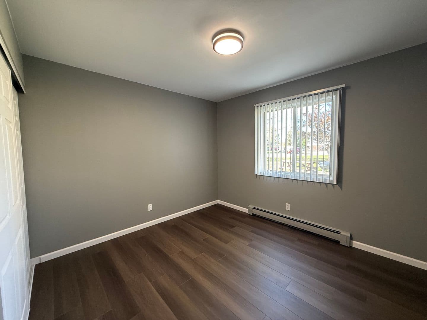 Germantown Apartment: N113 W15570 Frances Dr