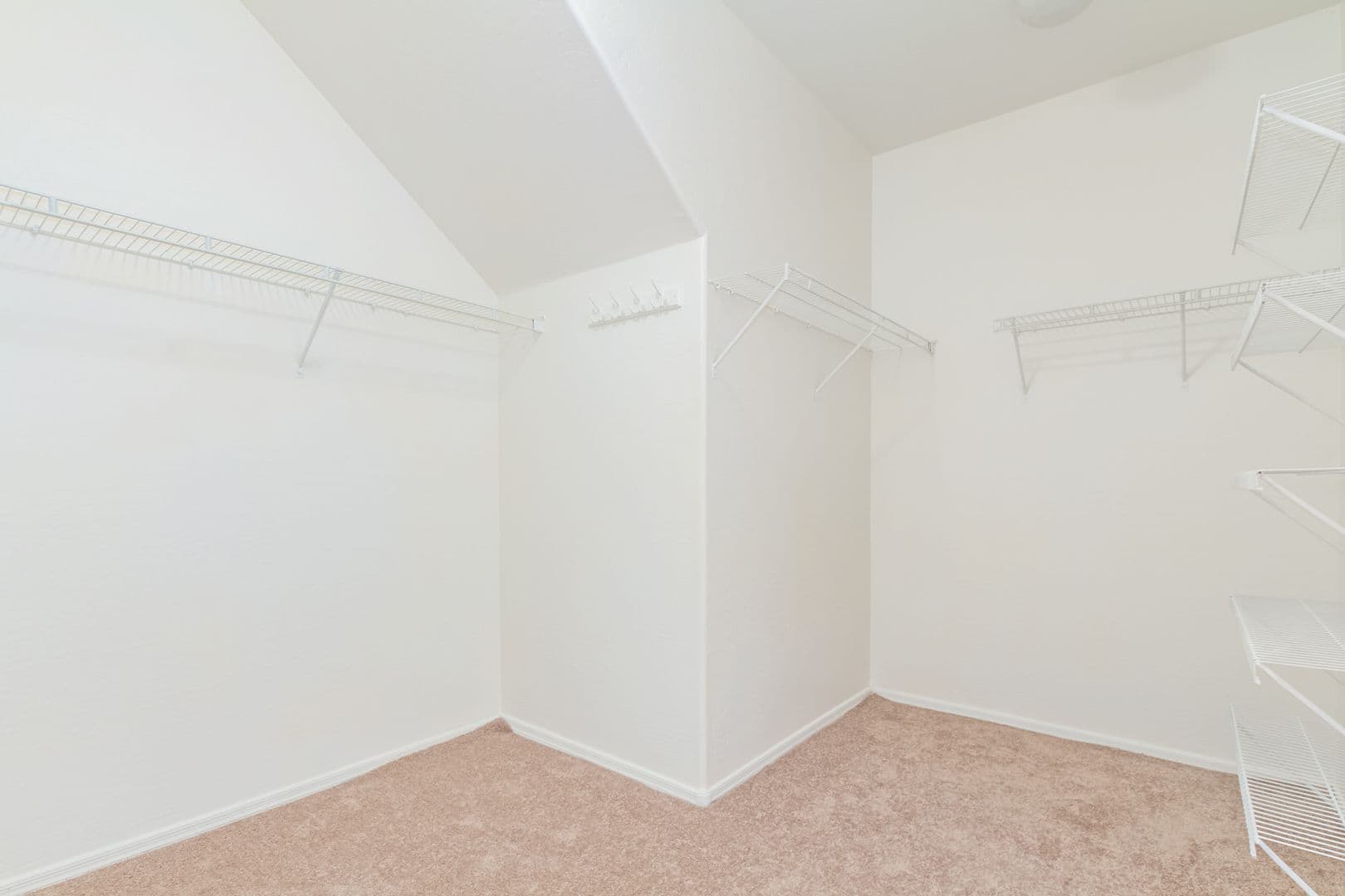 Phoenix House: 3209 W. Saint Catherine Avenue