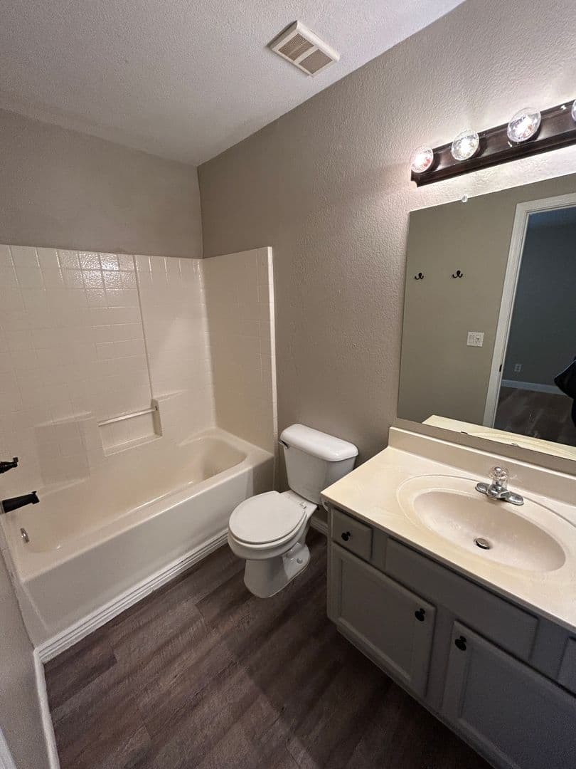Mesa Townhome: 5808 E. Brown Road #54