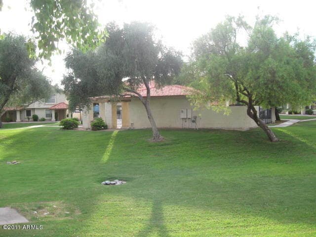 Mesa House: 5808 E. Brown Road