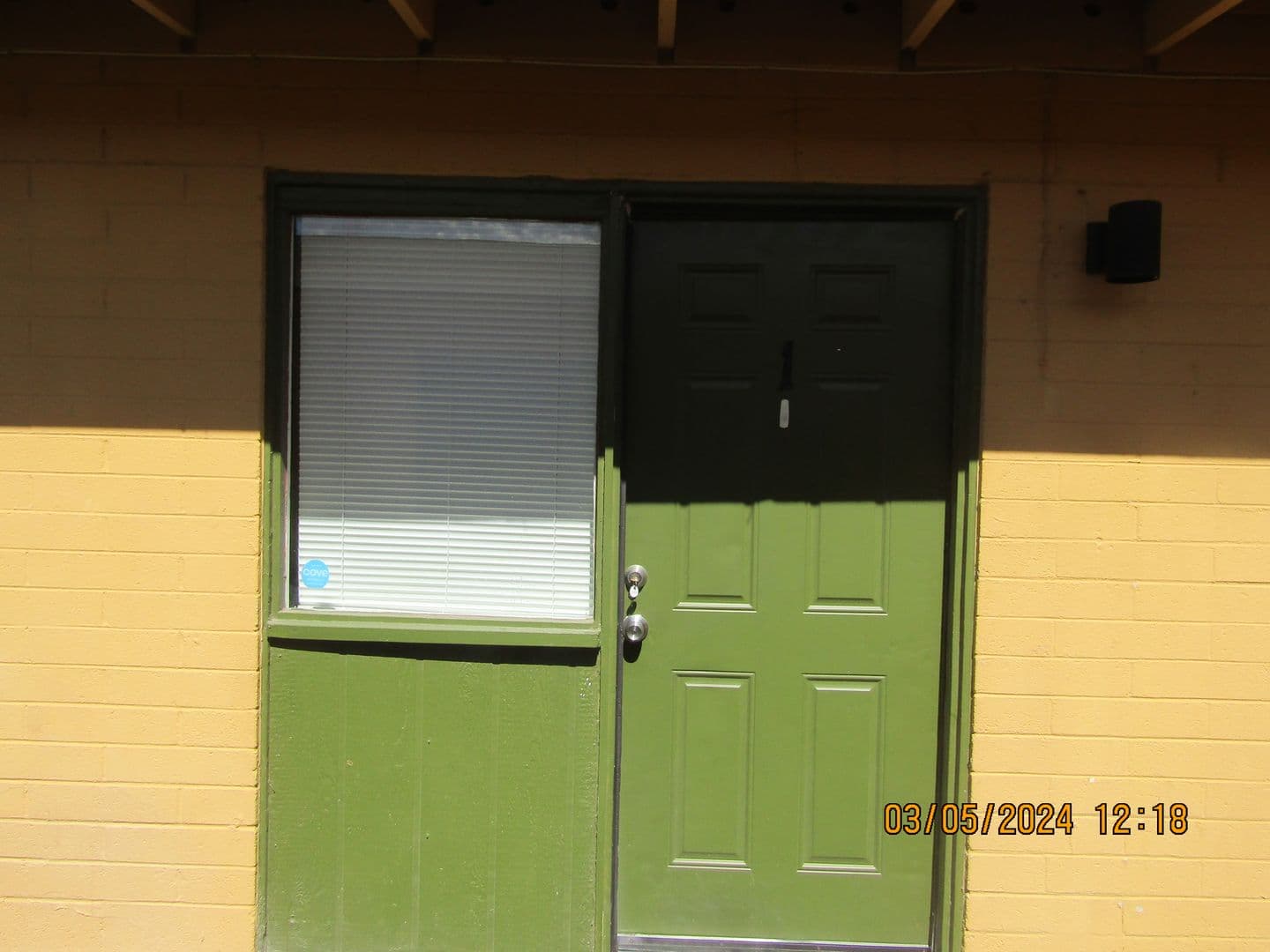 Glendale Apartment: 7109 N. 68th Drive