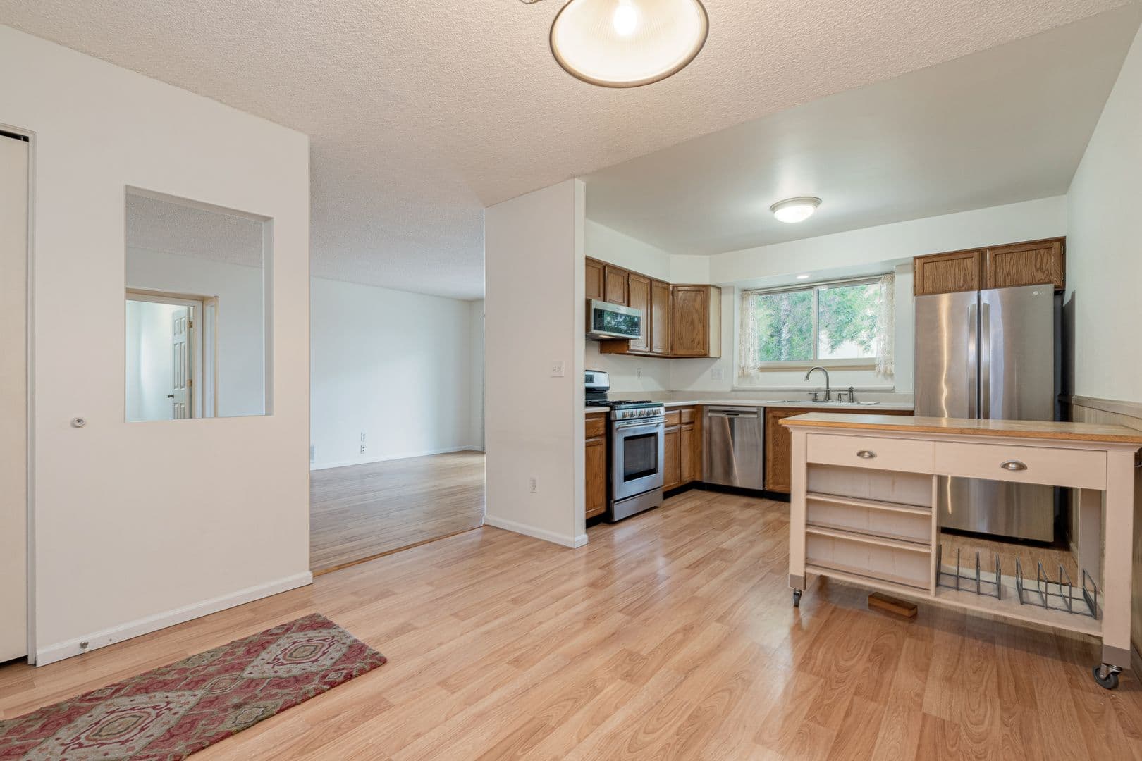 Thornton House: 10216 Quivas St