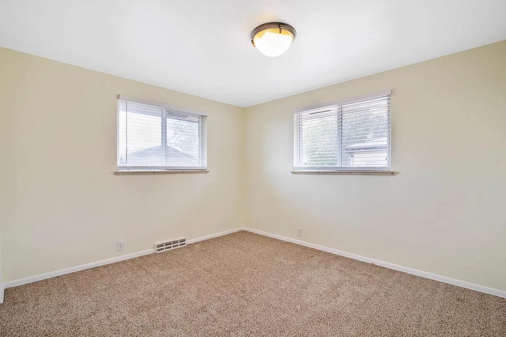 Arvada House: 8700 W 63rd Pl