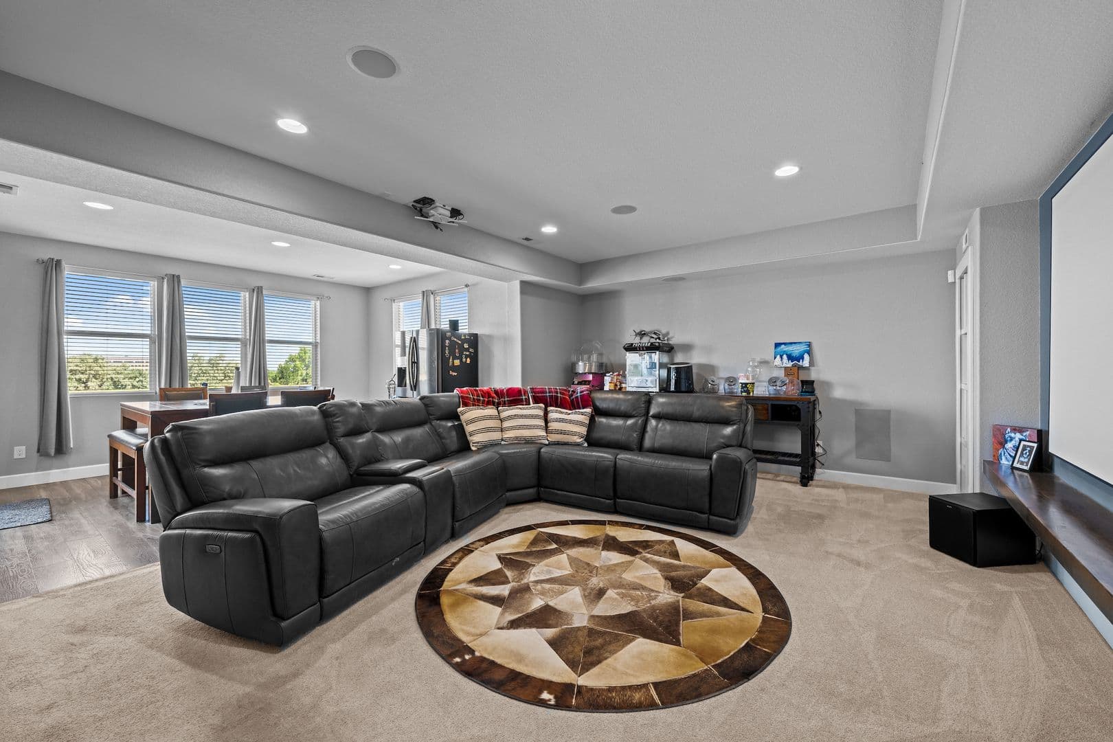 Commerce City House: 15411 Village Cir