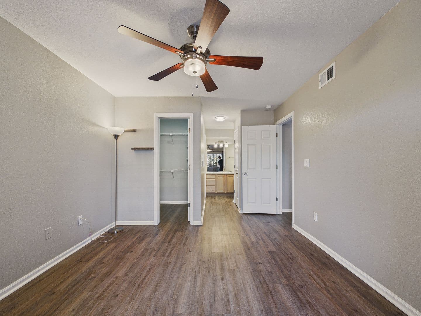 Englewood House: 9293 E Arbor Cir #C