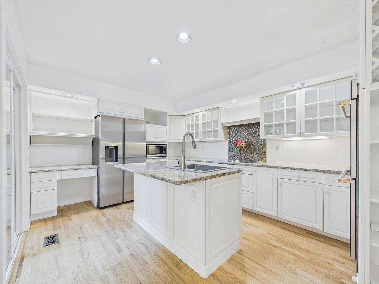 Denver House: 2284 S Yosemite Cir