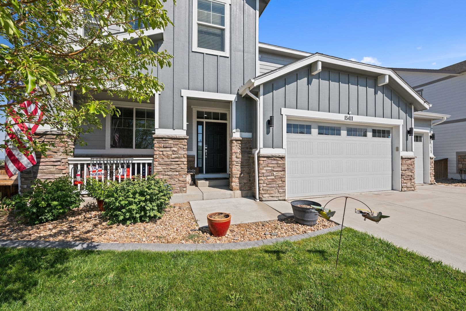 Commerce City House: 15411 Village Cir